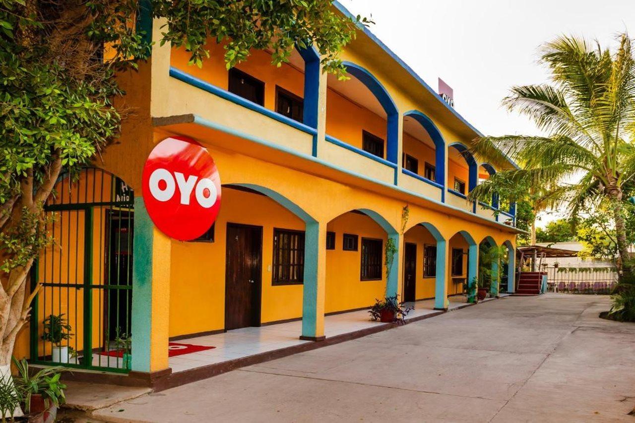 Oyo Hotel Miramar, Loreto Loreto  Extérieur photo